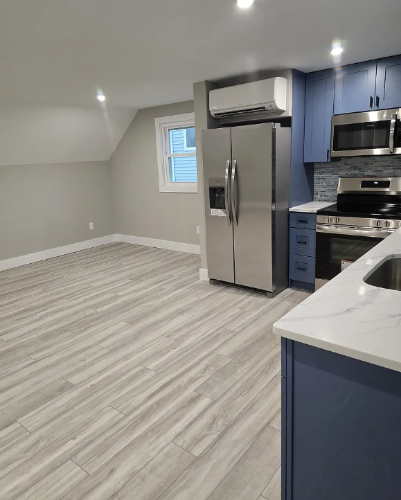 601 N Surrey Ave - Photo 3 of 9