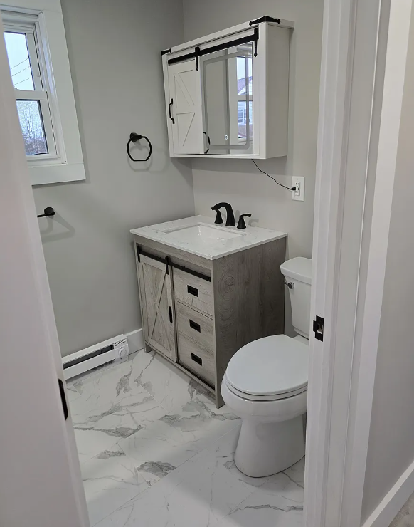 601 N Surrey Ave - Photo 5 of 9