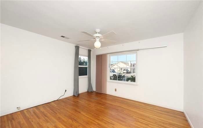 12619 Eastbrook Avenue - Photo 3 of 15