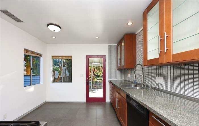 12619 Eastbrook Avenue - Photo 6 of 15