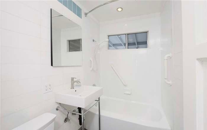 12619 Eastbrook Avenue - Photo 7 of 15