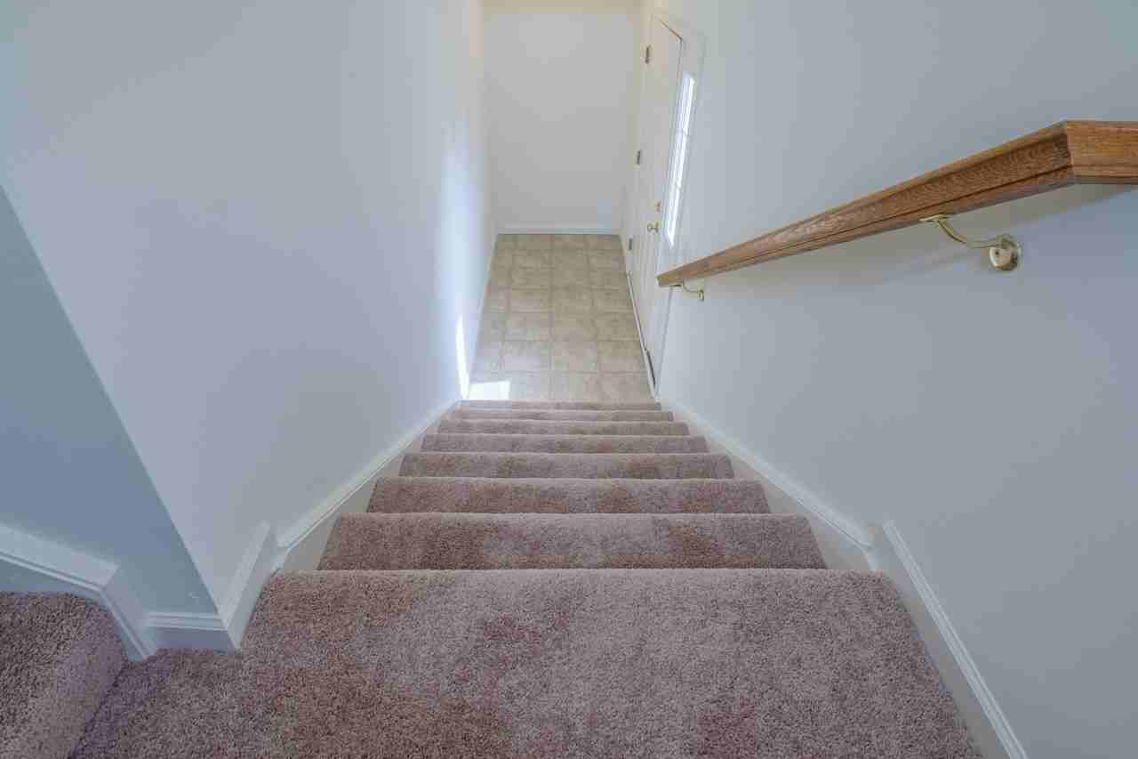 427 College Manor Ave - Photo 2 of 12