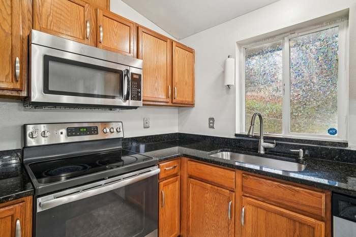 20414 Larita Dr E #NA - Photo 2 of 11