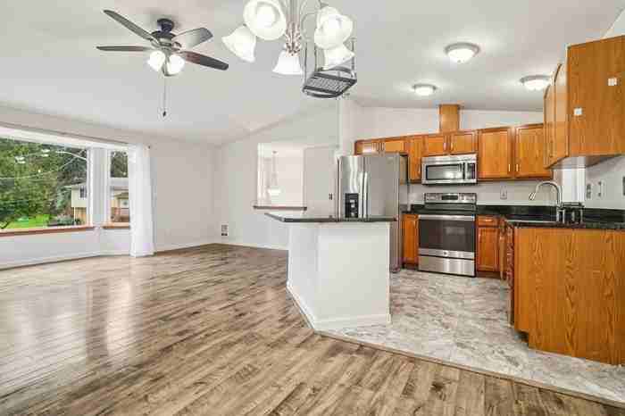 20414 Larita Dr E #NA - Photo 3 of 11