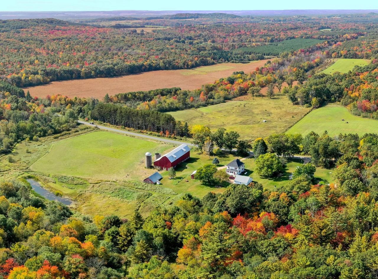 S401 Woodland Valley Rd #NA - Photo 2 of 22