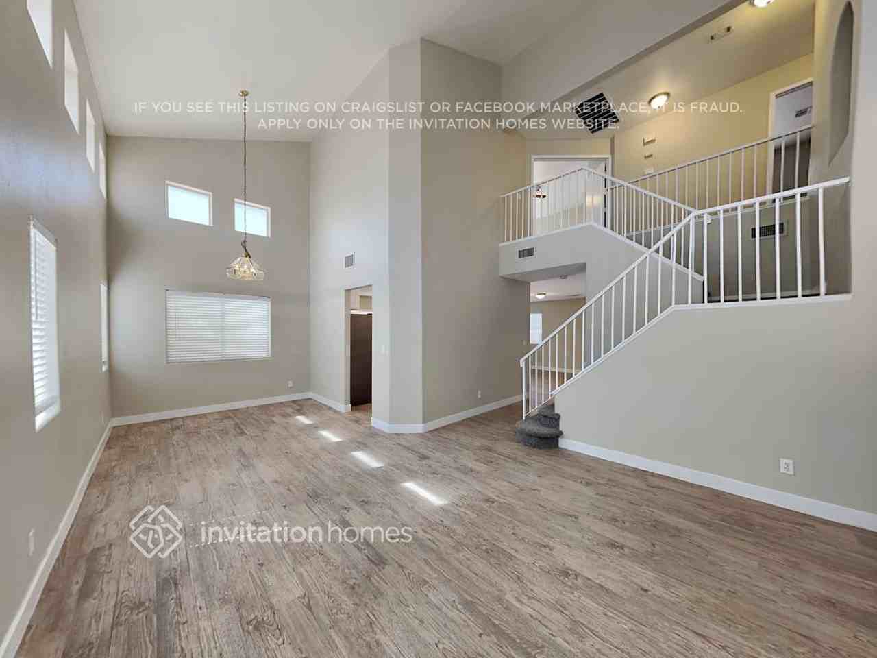 6701 Snake River Ave - Photo 4 of 12
