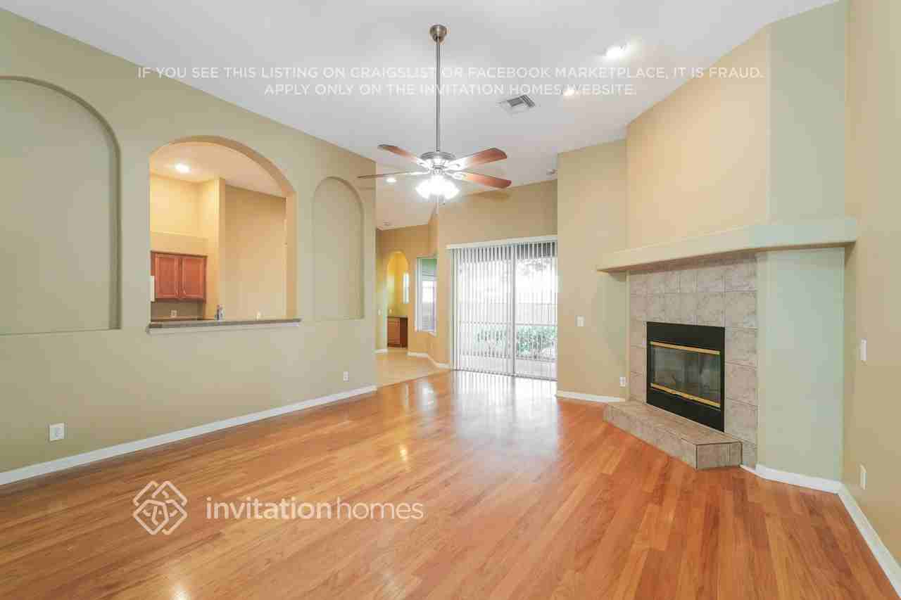 1631 Regal Mist Loop - Photo 3 of 17