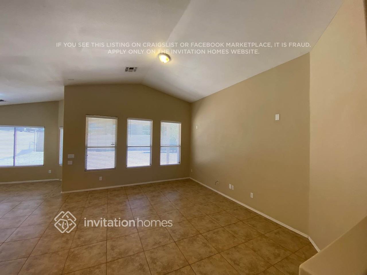 9129 W Mackenzie Dr - Photo 3 of 16