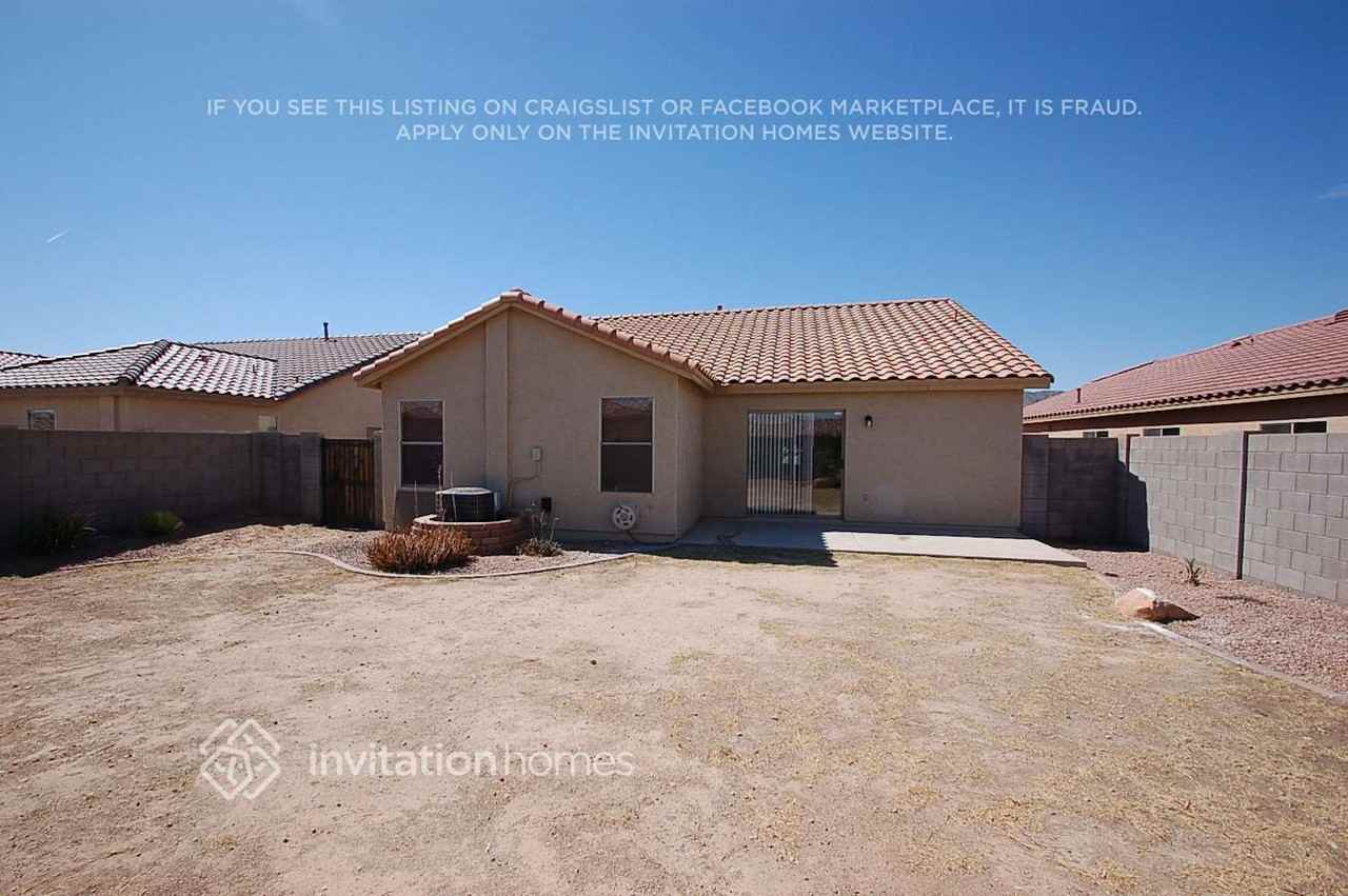 114 E Beth Dr - Photo 6 of 7