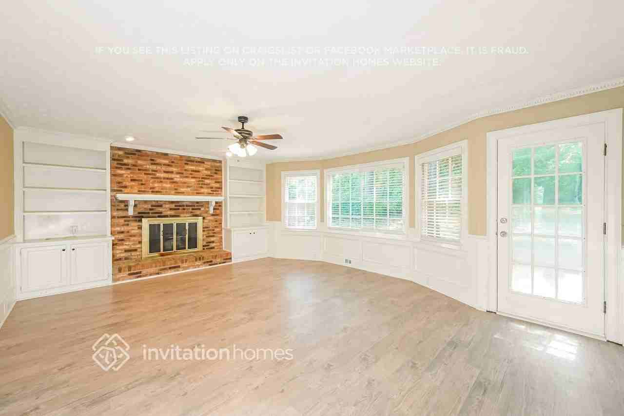 2350 Ciji Cir - Photo 4 of 18