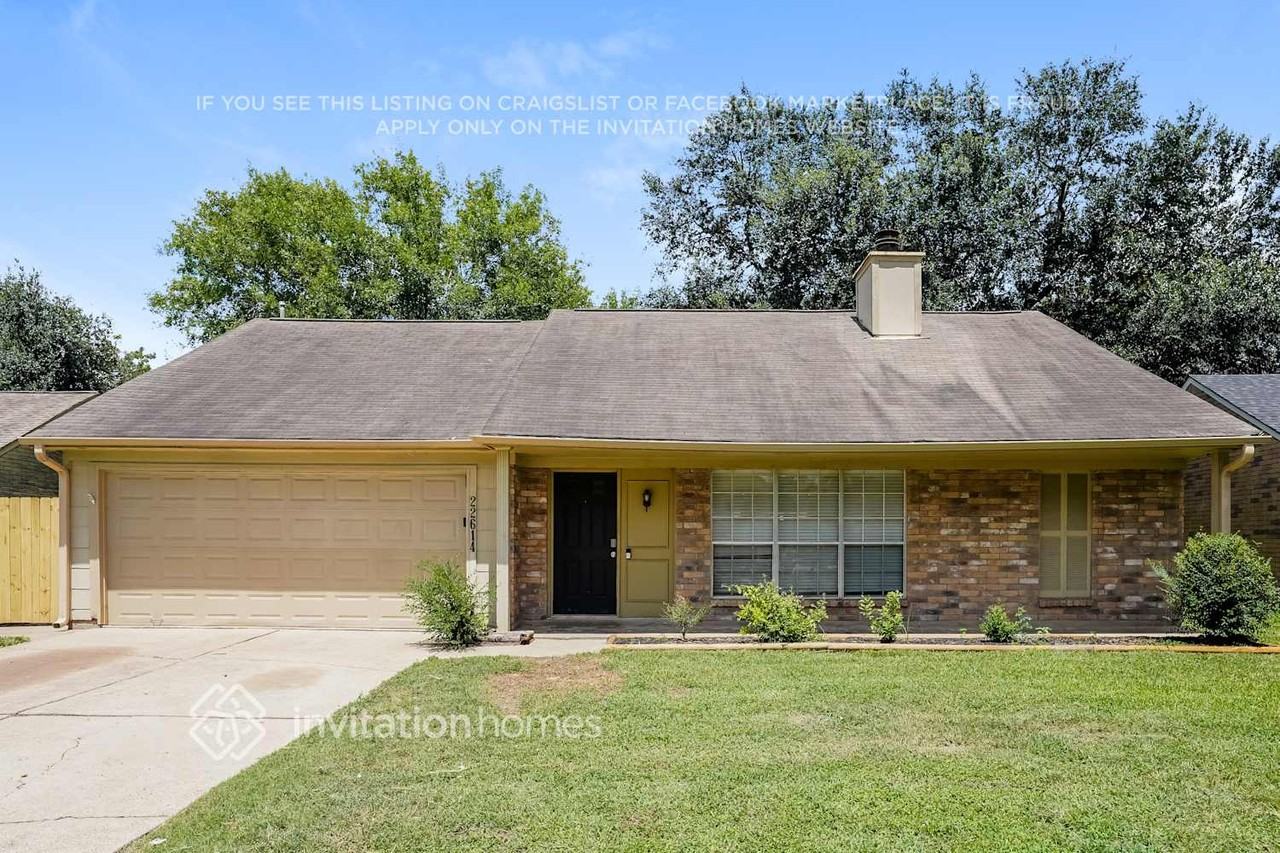22614 Powell House Ln