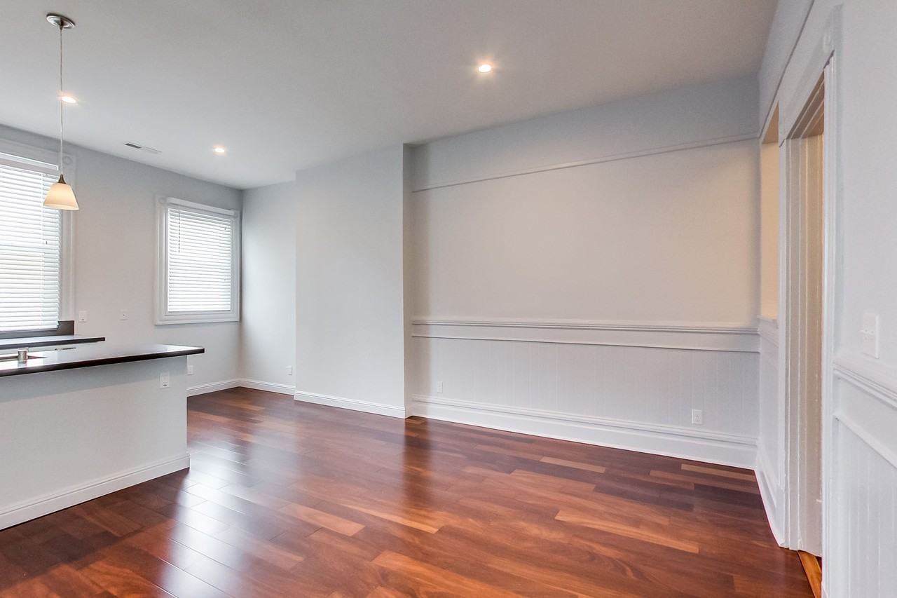 800 Lyon - Photo 4 of 21