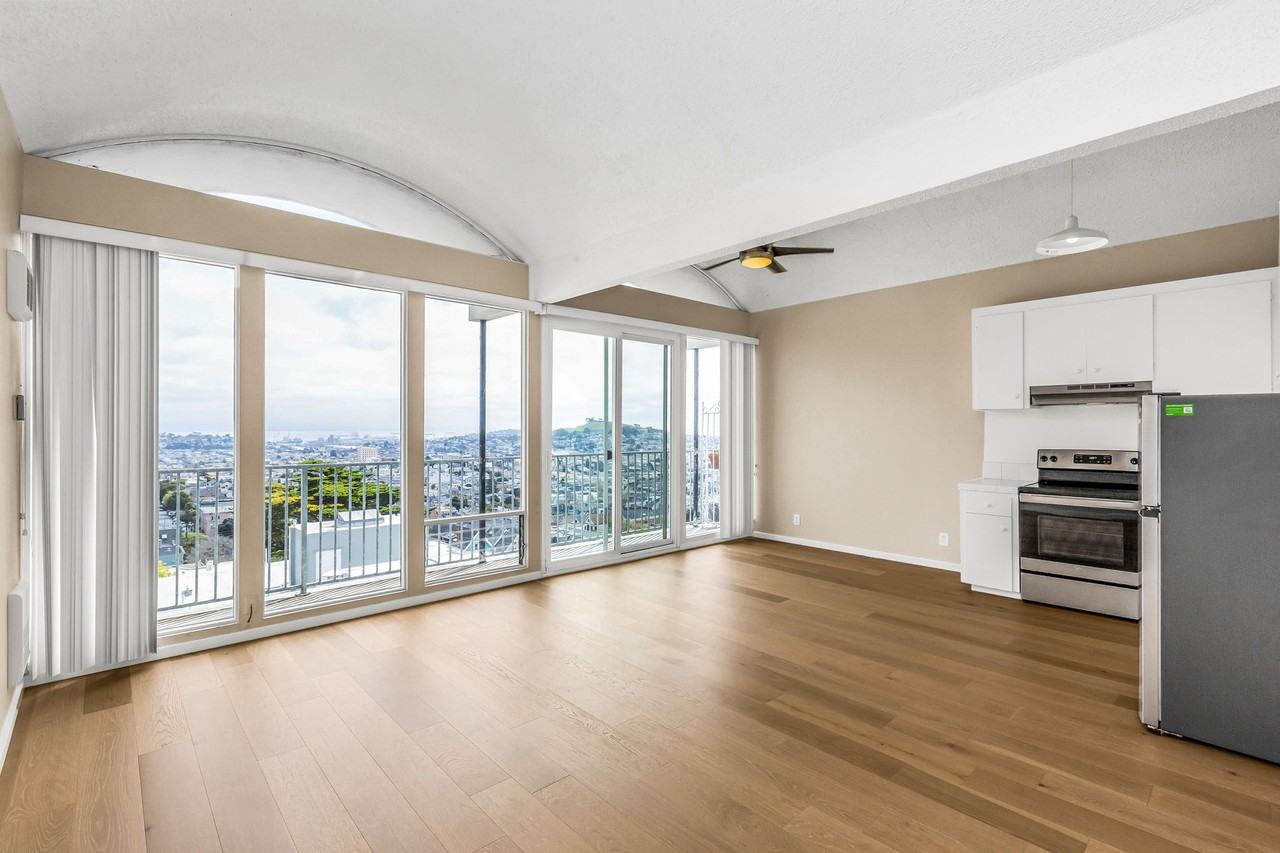 642 Alvarado - Photo 5 of 17