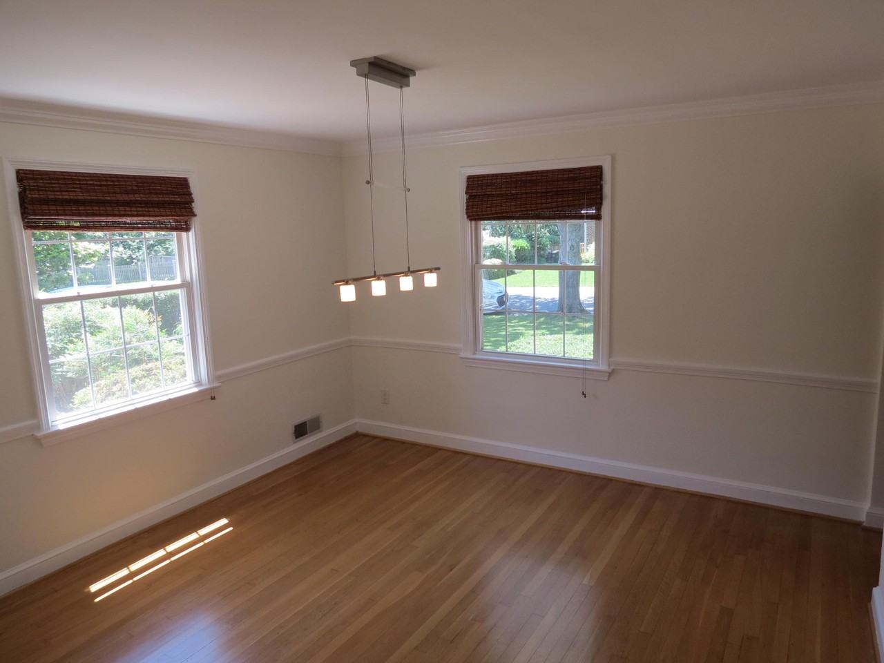 9603 Evergreen St #1 - Photo 7 of 30