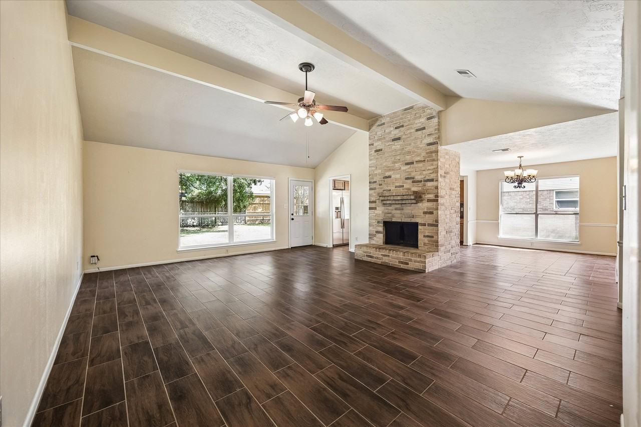 6826 River Mill Dr #1 - Photo 3 of 27