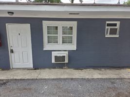featured image of 902 Avenue EApartment 8 #A8
