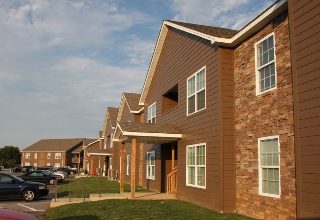 Legacy Place Apartments - Photo 7 of 17