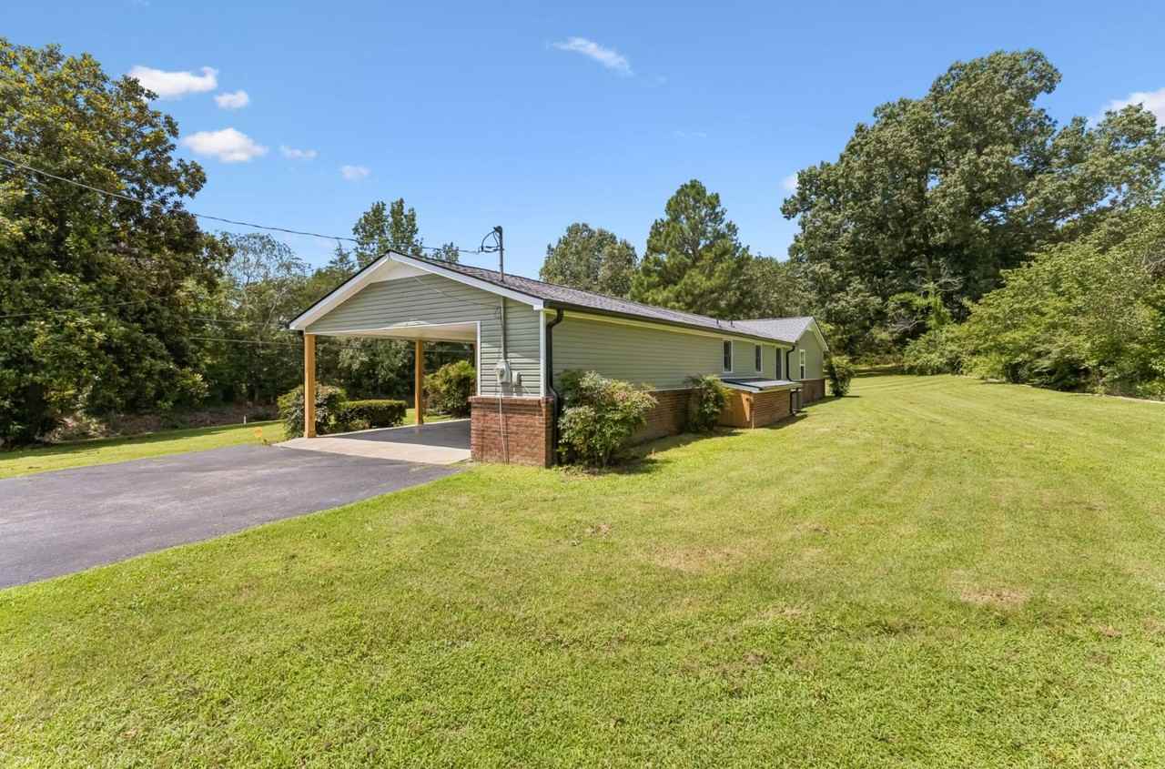 1001 Lakeside Dr - Photo 7 of 11