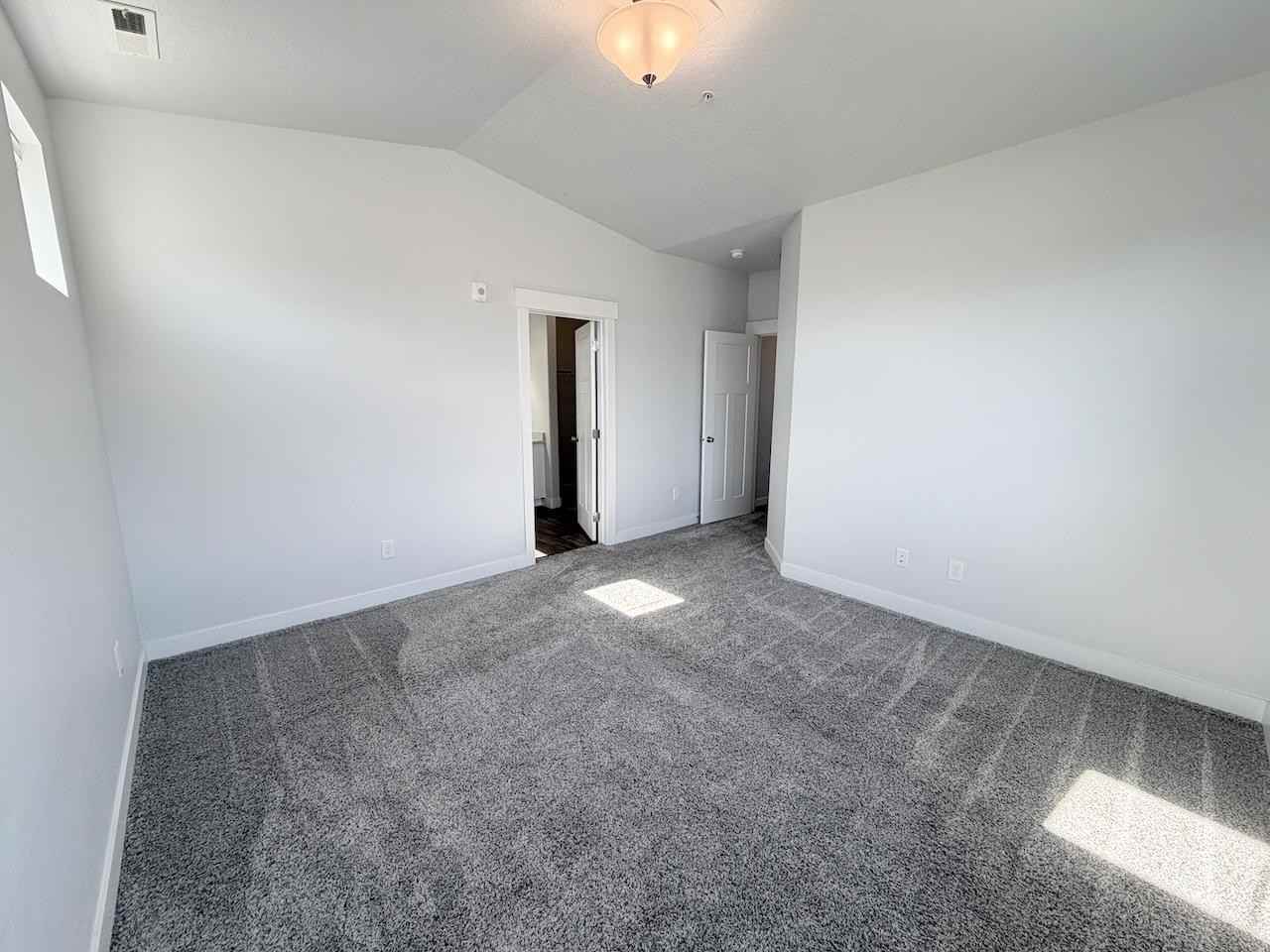 738 N 260 W - Photo 6 of 11