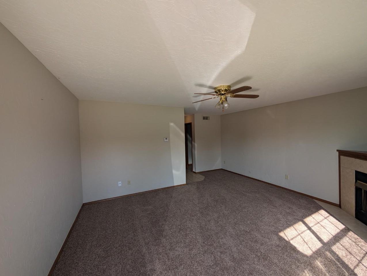 3201 Lois Arlene Cir - Photo 7 of 20