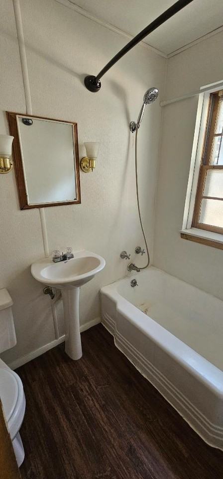 201 E Cecil St - Photo 2 of 3