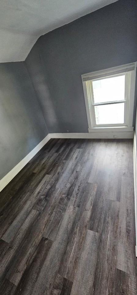 226 Center St - Photo 5 of 5