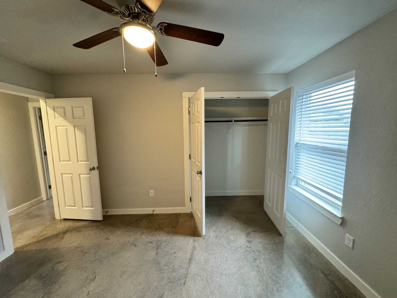 1415 Shoshoni Trl #B - Photo 7 of 24