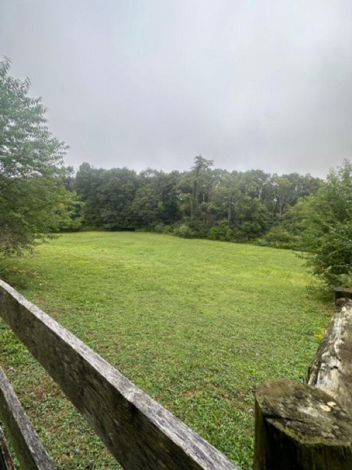 3332 Yellow Sulphur Rd - Photo 3 of 13