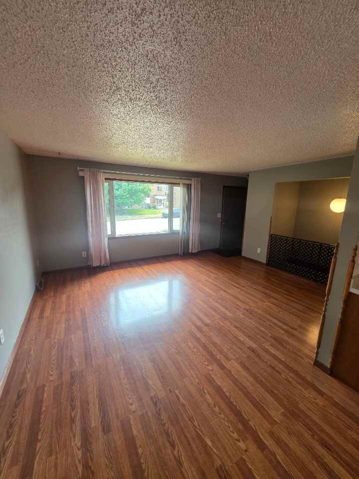 1608 N 22nd St - Photo 2 of 11