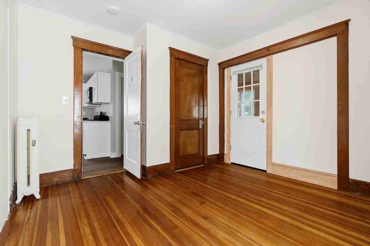 42 Whitman St #2 - Photo 5 of 14