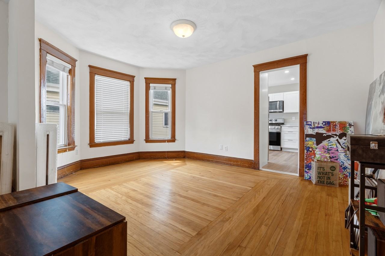 42 Whitman St #2 - Photo 7 of 14