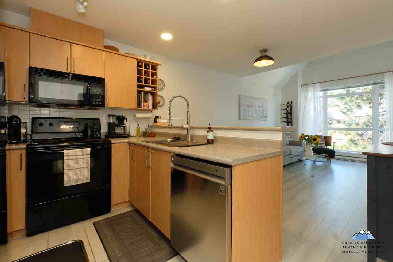 3142 St. Johns St - Photo 7 of 24