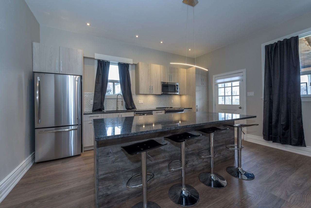 32 Cartwright St - Photo 2 of 11