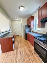 9120 S Dauphin Ave Apt 3e - Photo 1 of 1