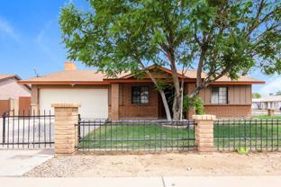 8516 W Roma Ave - Photo 1 of 1