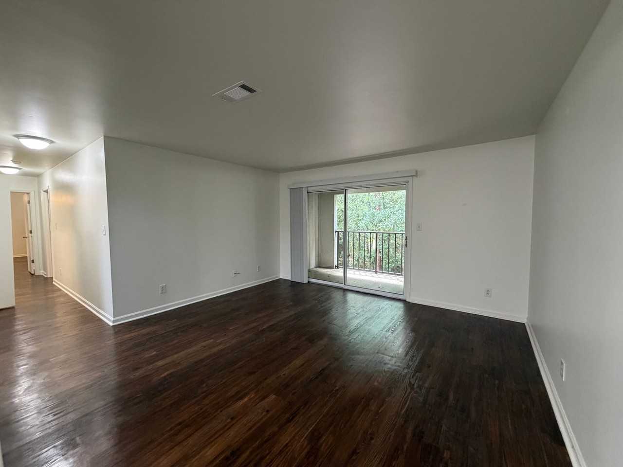 601 N Gay St #202 - Photo 2 of 13