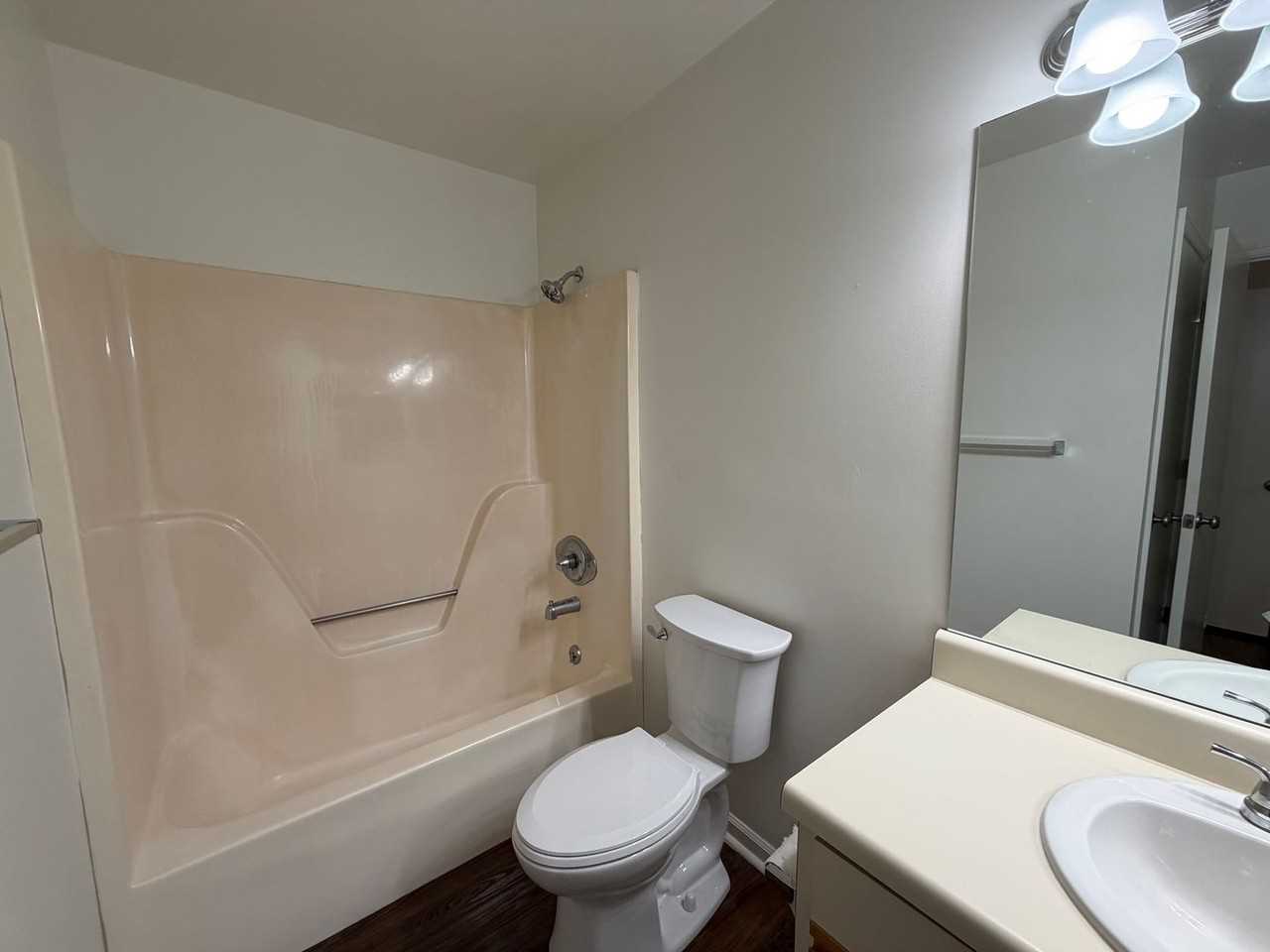601 N Gay St #202 - Photo 7 of 13
