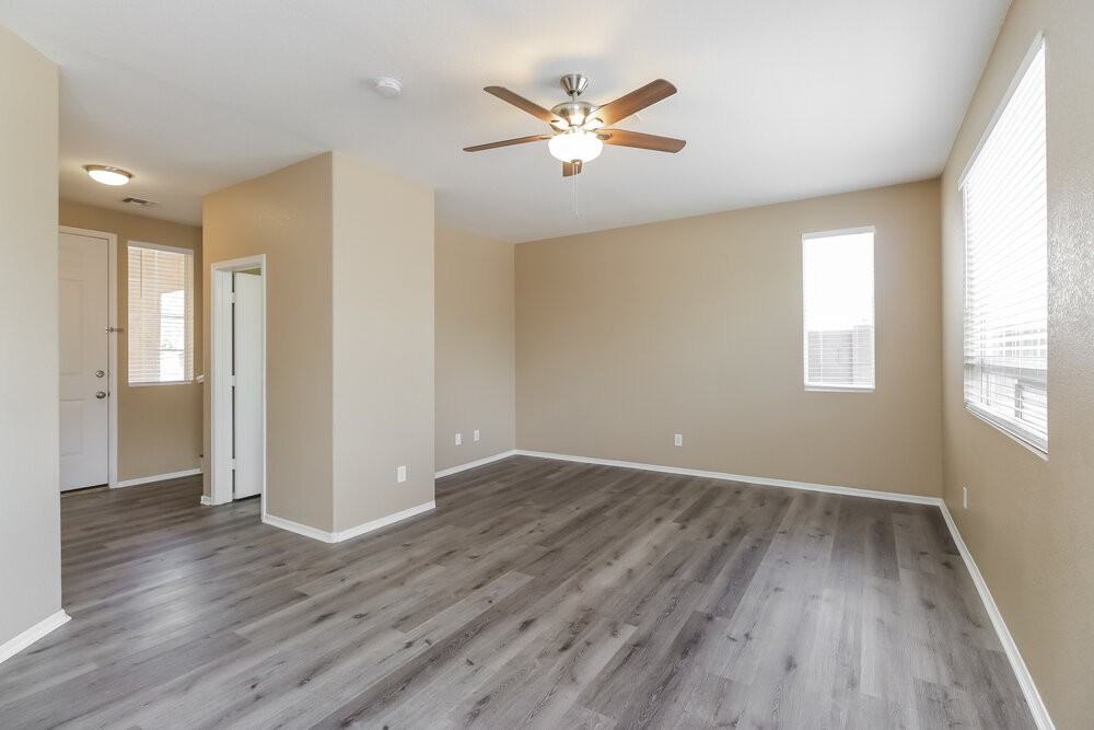 40549 N Brumana St - Photo 6 of 17