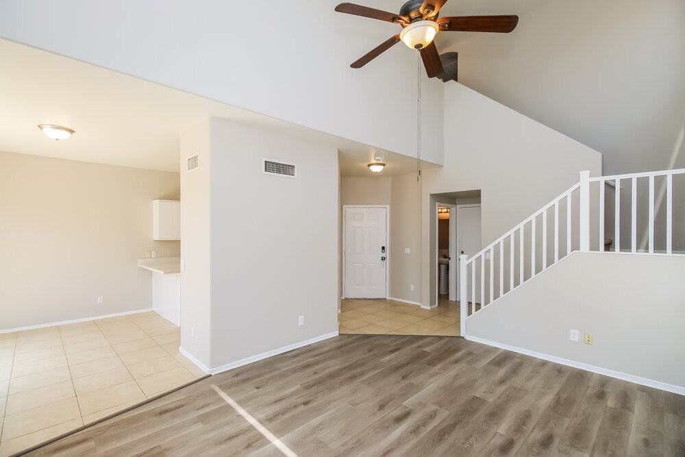 2156 N 30th St - Photo 5 of 17