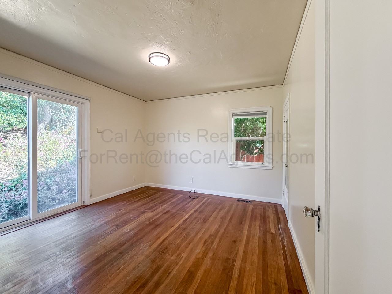 247 Cambridge Ave #1 - Photo 7 of 16