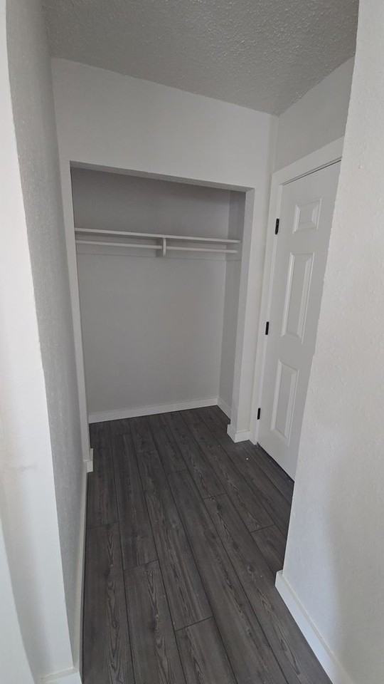 4301 Kinkead Ave - Photo 4 of 16