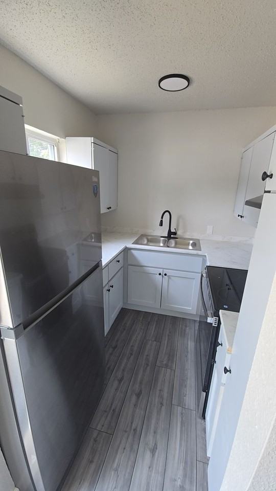 4301 Kinkead Ave - Photo 3 of 15