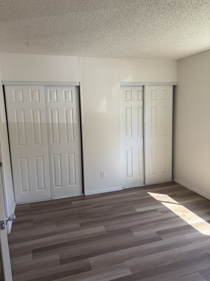 2297 Se Courtney Ave #2297-5 - Photo 6 of 9