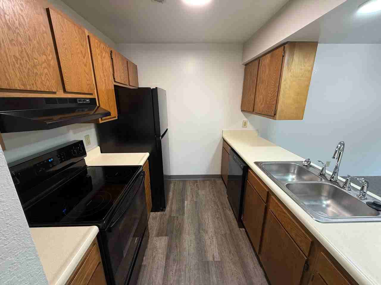 2203 Spansail Dr - Photo 5 of 14