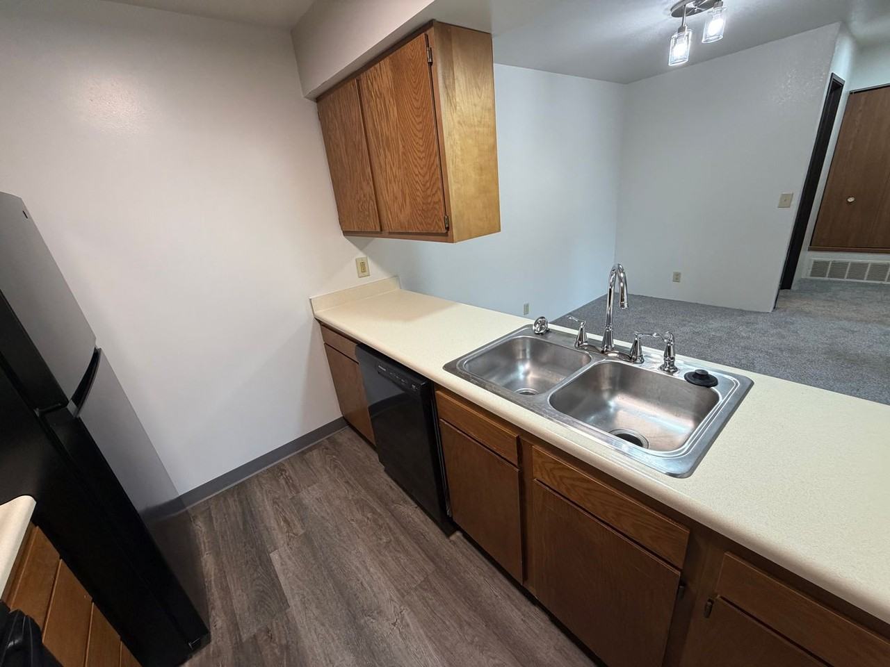 2203 Spansail Dr - Photo 6 of 14