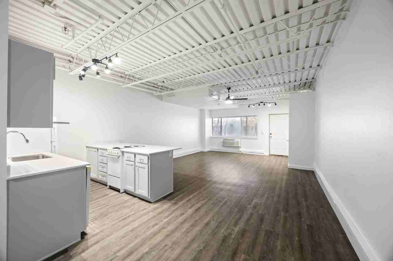 1039 N Molly Ct #1039MC - Photo 3 of 14