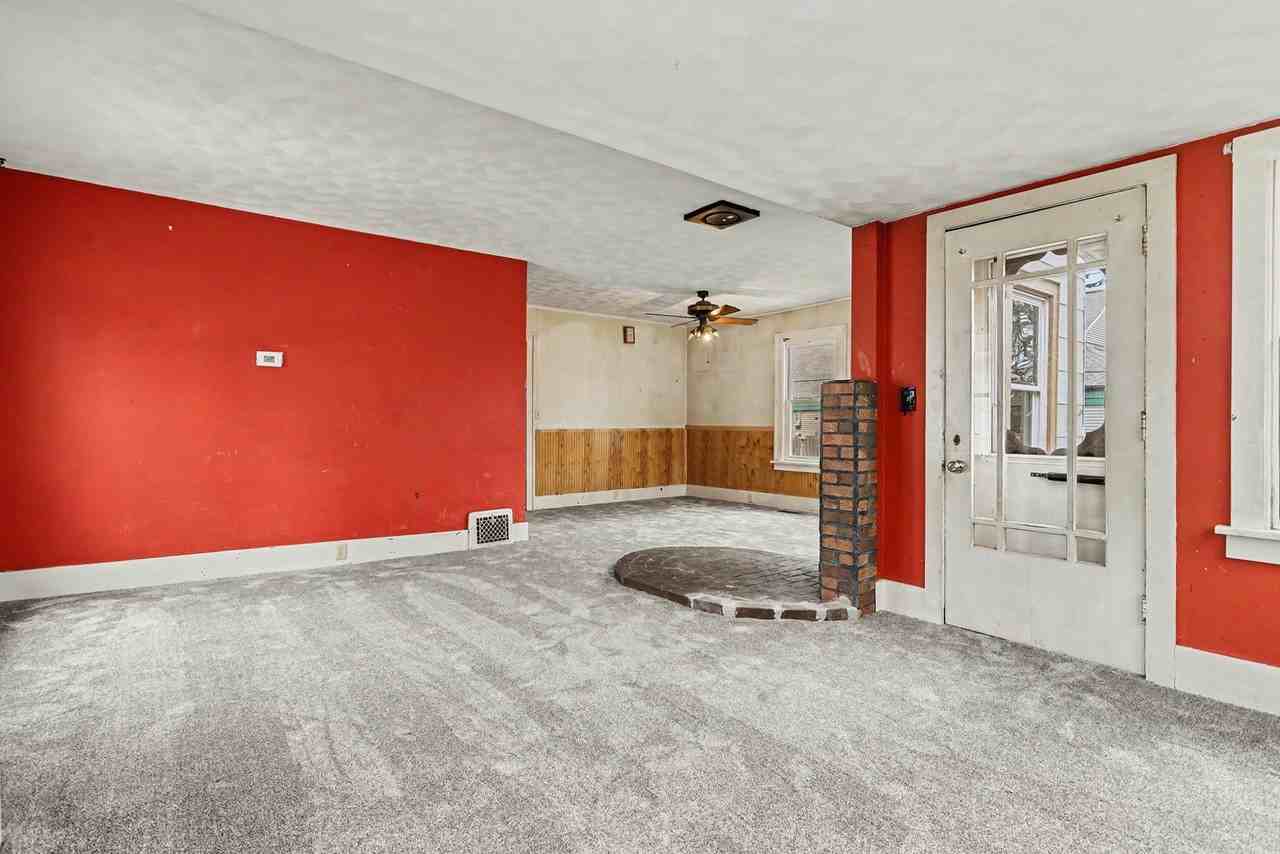 530 Liberty St #1 - Photo 4 of 20