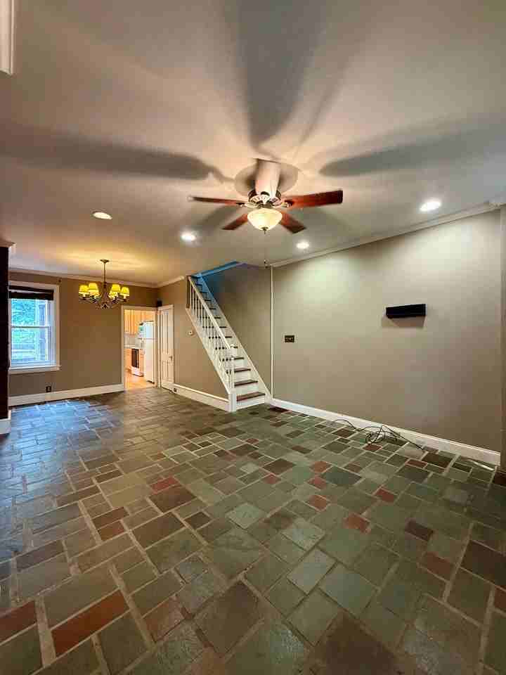 924 Lovering Ave #1 - Photo 6 of 18