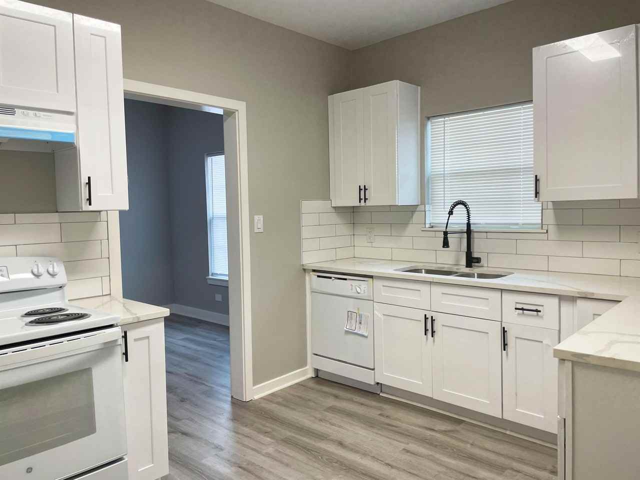 2609 3rd St #1 - Photo 7 of 16