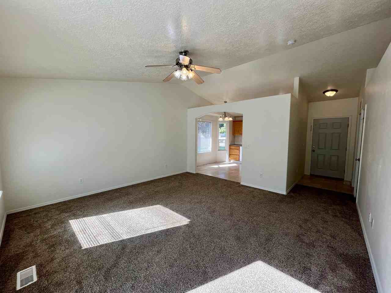 11657 Shelburne St #11657SB - Photo 6 of 25